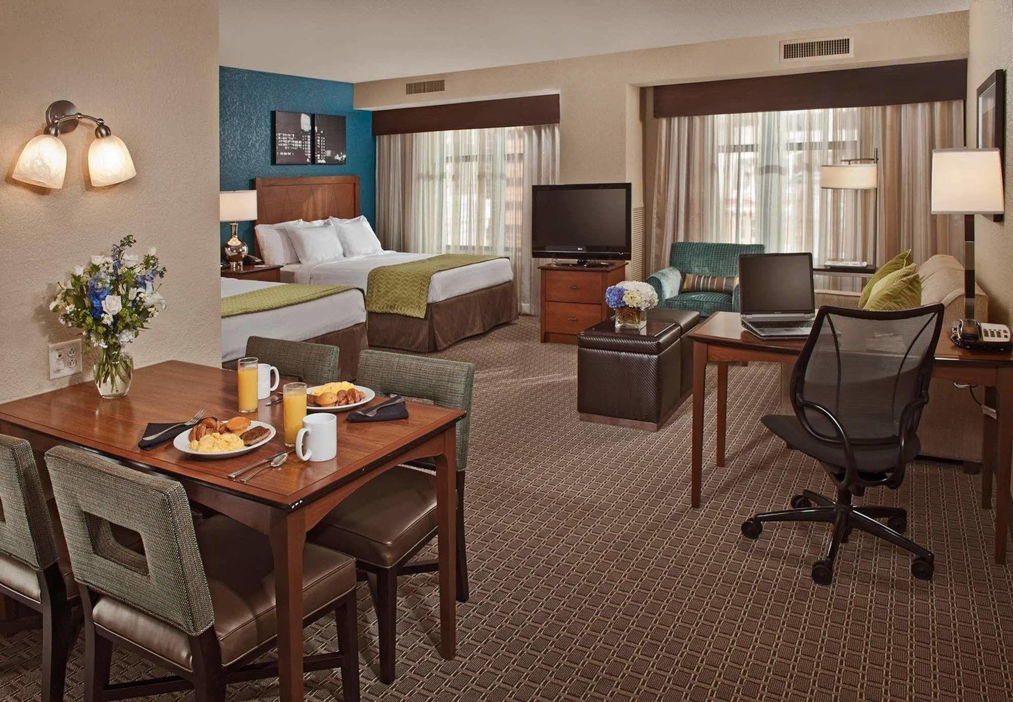 Residence Inn By Marriott Baltimore Downtown/ Inner Harbor Esterno foto